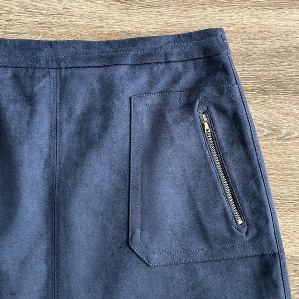 Loft Navy Blue Faux Suede Women's Skirt, 0p - Picture 2 of 7